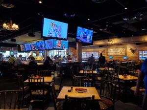 Twin Peaks Warrenville - Warrenville