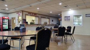 U-Know Pizza & Sandwich Shop - Logansport