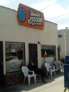Uncle Bud's Kitchen - Bellflower