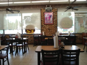 Uncle Lou's Fried Chicken - Memphis