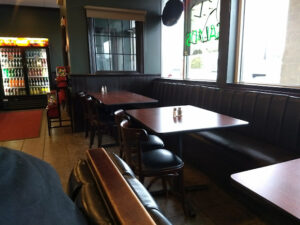 Upper Crust Pizzeria - Tilton