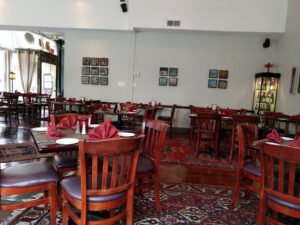 Utopia Good Food & Fine Art - Long Beach