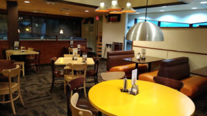 Village Inn - Largo