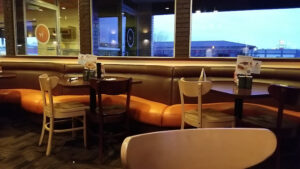Village Inn - Dubuque