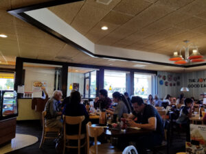 Village Inn - El Paso