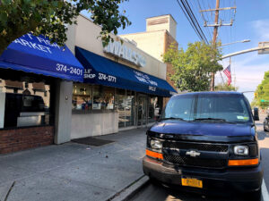 Wall's Bake Shop - Hewlett