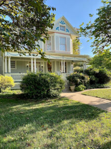 Walnut Street Inn - Springfield