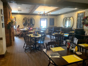 Watt's Family Restaurant - Utica