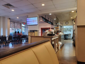 West Coast Grille - Fort Wayne