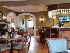 West End Wine Bar & Pub - Purcellville