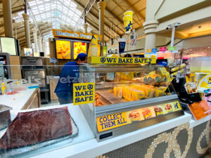 Wetzel's Pretzels - Freehold Township