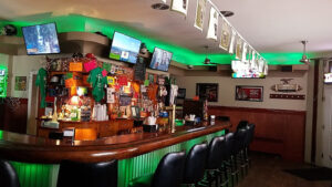 Who's Place Bar And Grill - Shenandoah