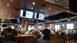 Wild Wing Cafe - Warner Robins