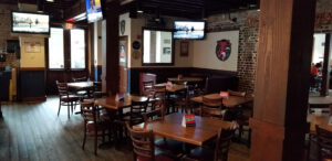 Wild Wing Cafe - Savannah