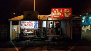 Willie's Burger & Chicken Shack - Dalton