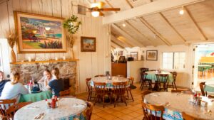 Wilma's Patio Restaurant - Newport Beach