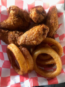 Wingz N Thingz - Bradenton