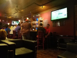 Wiseguy Lounge - Covington