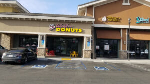 Wolfee donuts - Menifee