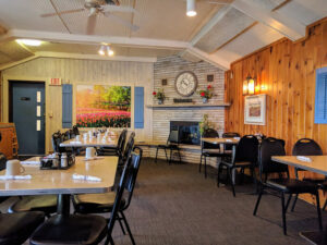 Wooden Shoe Restaurant - Holland