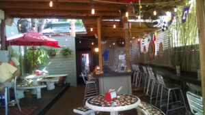 Yellow Dog Eats - New Smyrna Beach