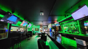Yoshis Bar and Filipino Canteen - Davenport
