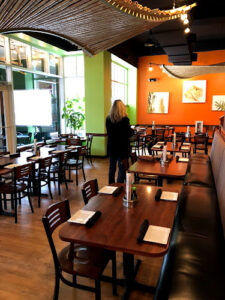 eeZ Fusion & Sushi - Huntersville