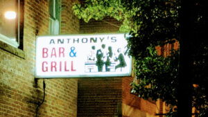 Anthony's Bar & Grill - Fremont