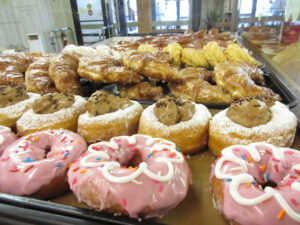 Aunt Martha's Donut & Coffee Shoppe - Boardman