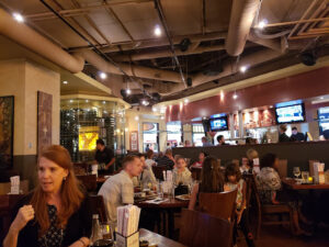 CRAVE American Kitchen & Sushi Bar (Mall of America - Bloomington) - Bloomington