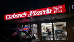 Carbone's Pizzeria - Maplewood