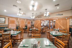 Doc’s Fish Camp & Grill - Marble Falls