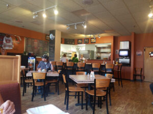 Dolsie's Lunch Box Grille - St Cloud