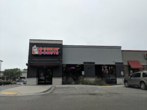 Dunkin' - Waukesha