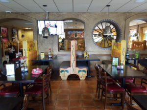 El Loro Mexican Restaurant - Burnsville