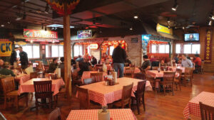 Famous Dave's Bar-B-Que - Roseville