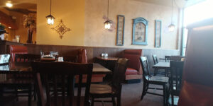 Gus' Pizza Palace - Whitewater