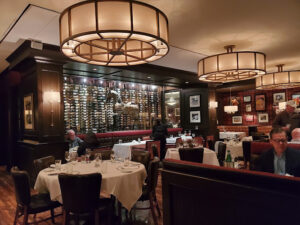Hyde Park Prime Steakhouse - Beachwood