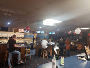 J J's Bowl & Lounge - North Branch