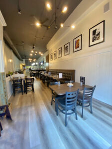Lola’s Kitchen and Bar - Columbus