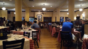 Maggiano's Little Italy - Oak Brook
