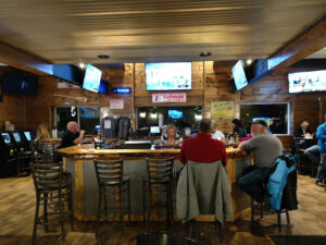 Outboards Bar & Grill - Tomahawk