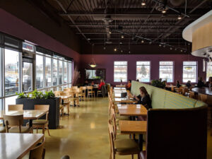 Peoples Organic Coffee & Wine Cafe - Eden Prairie