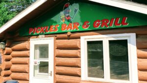 Pickles Bar & Grill LLC - Hazelhurst