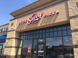 Red's Savoy Pizza - Blaine