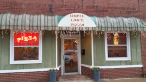 Uncle Lar's Pizza - Plano